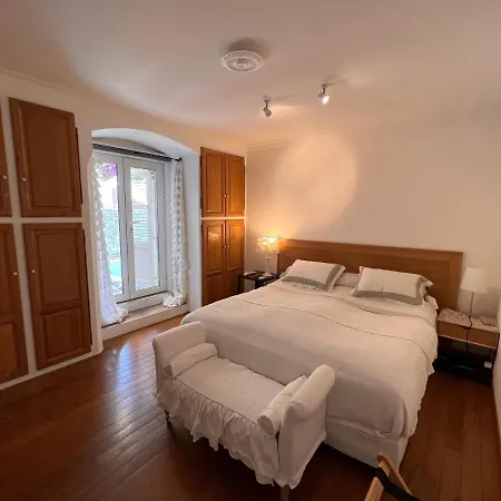 Vendégház Les Grimaldines - 2*